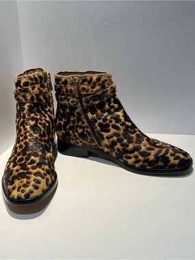 J. Jill Melodie Hair-Calf Leather Cheetah Leopard Ankle Boots Buckle Sz 6.5 F13
